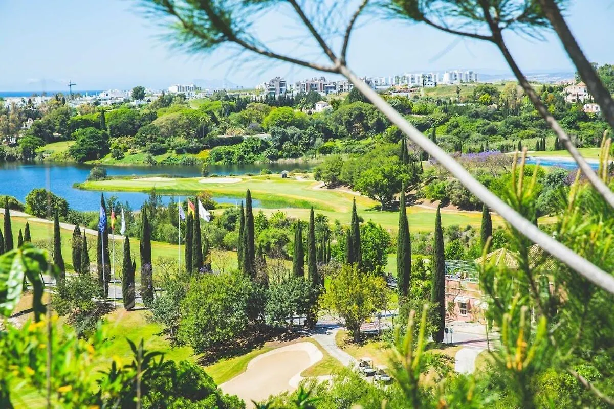 Exclusivo Apartamento En Los Flamingos Golf Estepona 0*,  Spain