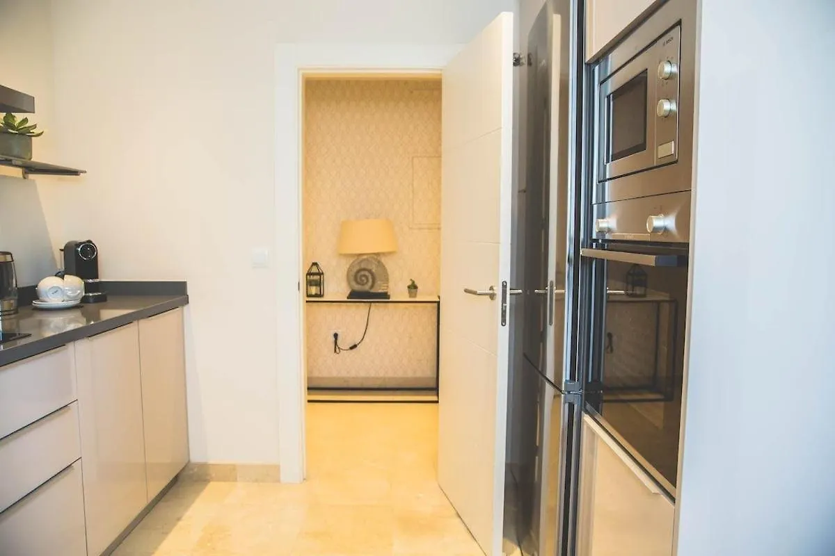 Exclusivo Apartamento En Los Flamingos Golf Estepona 0*,  Spain
