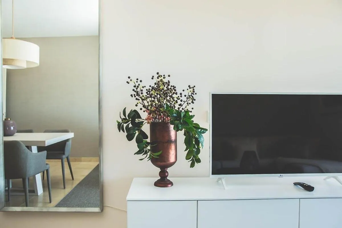 Exclusivo Apartamento En Los Flamingos Golf Estepona